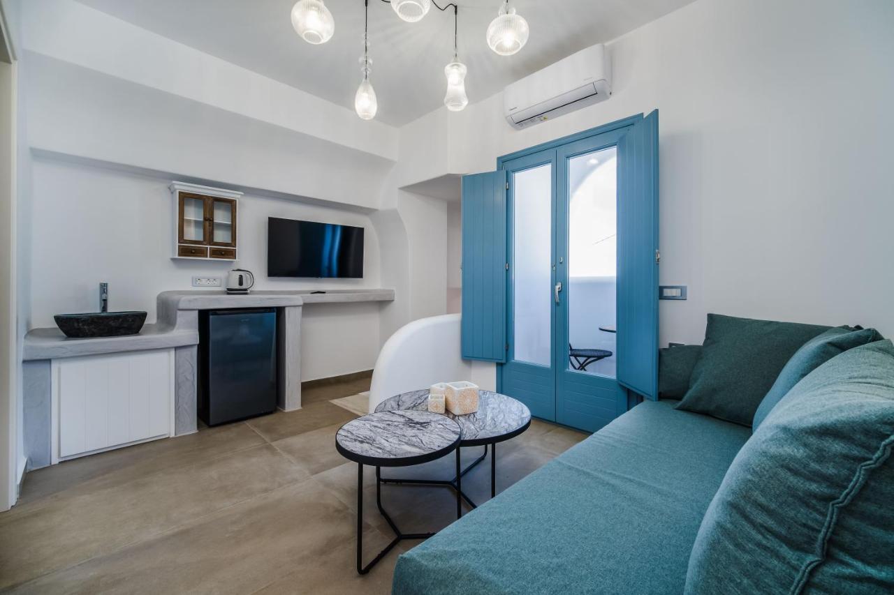 Aegean Blue Suites Pýrgos エクステリア 写真
